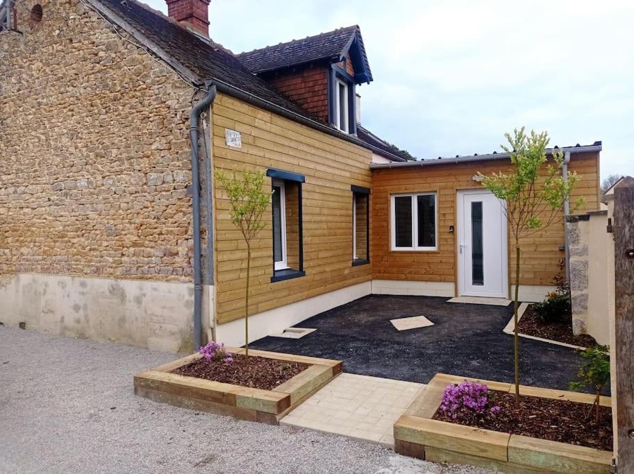 Maison De Campagne Avec Cour Sées エクステリア 写真